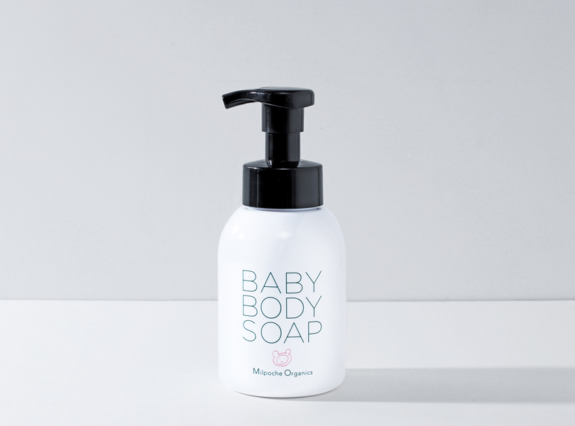 Body soap for babies using botanical oil with a gentle feel after washing
